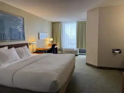 The Peoria, SureStay Collection by Best Western - 23