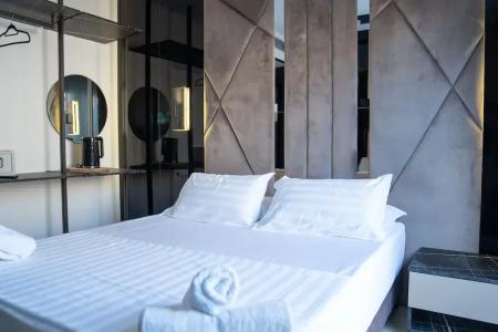 Mefolinkel Suits - 34