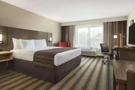 Country Inn & Suites by Radisson, Springfield Southeast - 2