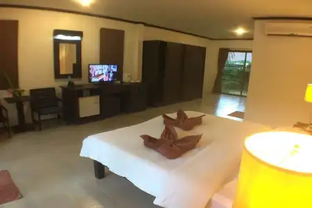 Khaolak Palm Hill Resort - 4