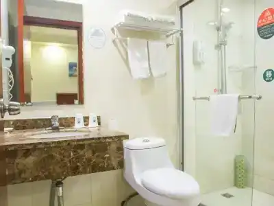 Greentree Inn Shanghai Pudong Airport Chuansha Express - 22