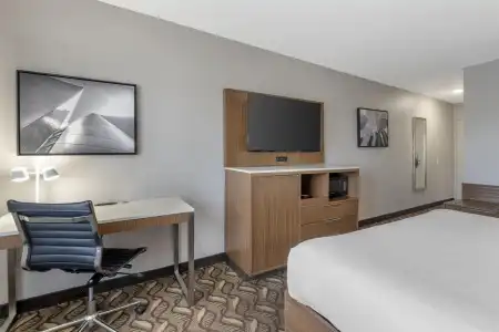 Best Western Airport Plaza – LAX Airport LA Stadium - 6