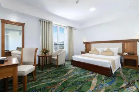 Araliya Green Hills - Where Historic Charm Mingles with Natural Beauty - 15