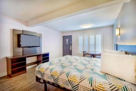 Motel 6 Inglewood, CA - 35