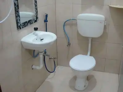 Dhania Motel - 8