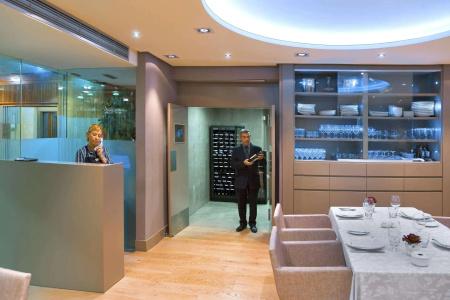 Melia Plaza - 34