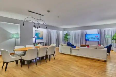 Ramada & Suites by Wyndham Dubai JBR - 115