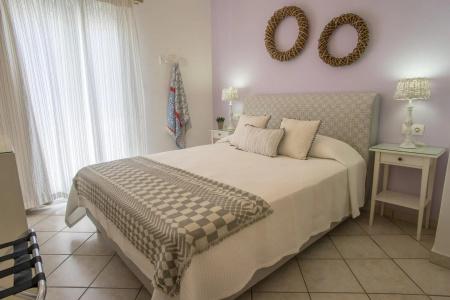 Cyclades Studios - 1
