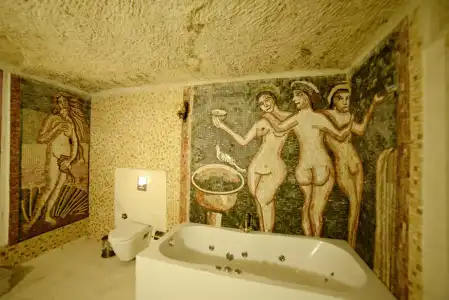 Caftan Cave Suites - 8