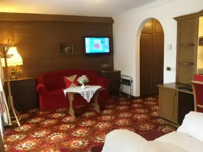 Sassongher – Preferreds & Resorts - 76
