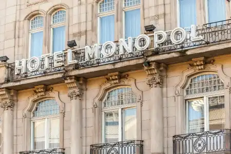 Monopol - Central Station - 33