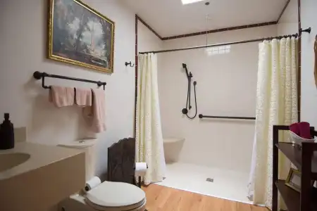 Red Horse Bed and Breakfast - 7