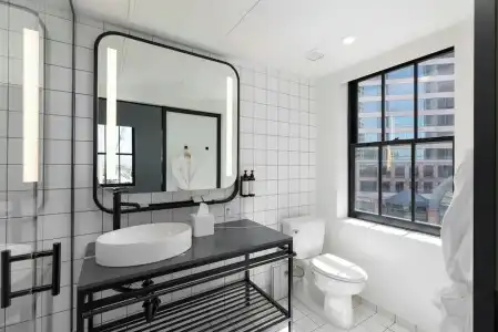 500 West - 129