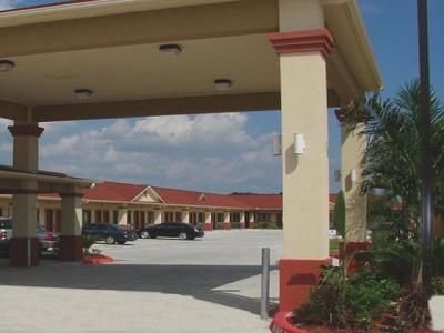 Palace Inn TX-249 - 8