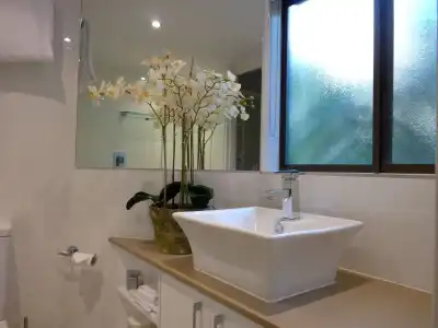 Ocean Breeze Resort - 8