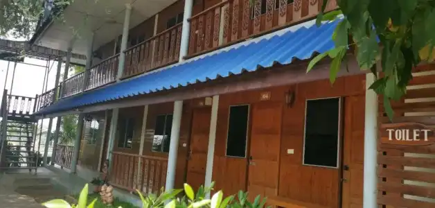 T & T Hostel Kanchanaburi - 25