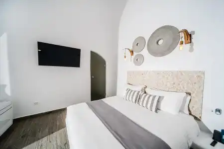 Angel Luxury Suites - 76