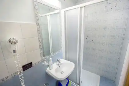 Funny Palace Hostel - 7