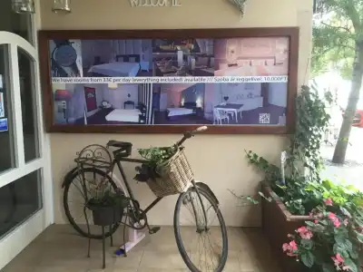 Guest House Romantika Panzio - 0