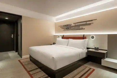 DoubleTree by Hilton Bangkok Ploenchit - 41