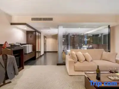 Furama Silom - 64