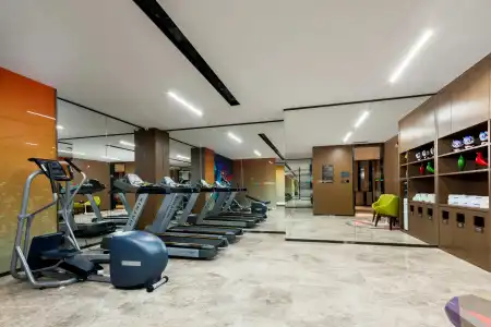 Hampton by Hilton Dalian Zhongshan - 8