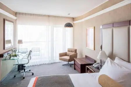 Renaissance Tel Aviv - 2