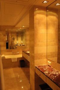 The Leela Mumbai - 82