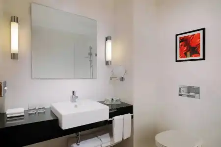 Courtyard by Marriott Budapest City Center - 67