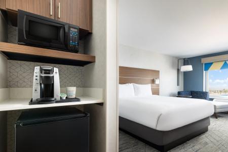 Holiday Inn Express Las Vegas - Stadium Area by IHG - 31