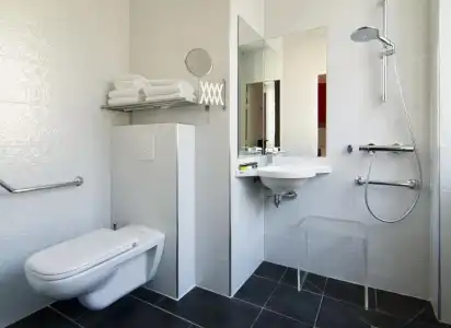 Hôtel Carré Vieux Port - 64