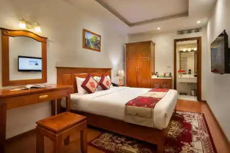Sq Hang Gai & Spa - 74