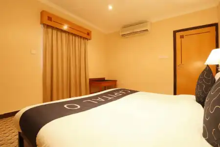 Holiday Beach Motel - 6