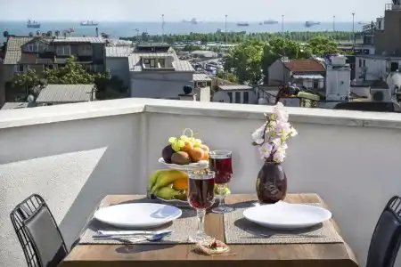 Emin Palace - 8