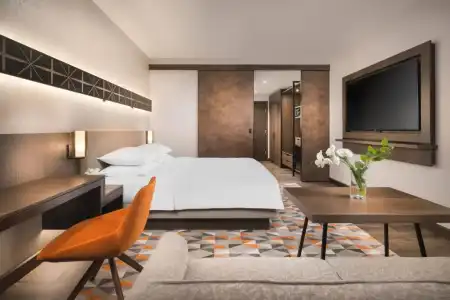 Hyatt Regency - 6