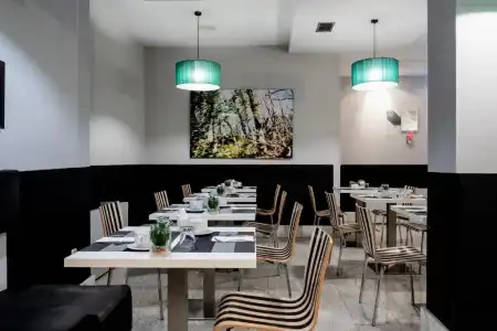 Ikonik Plaza Mercado - 16