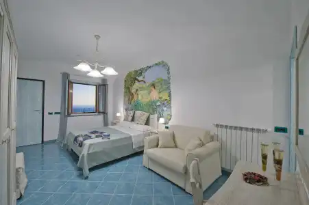 La Mela Blu - 2