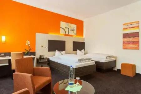 Best Western Augusta - 81
