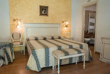 Viktoria Palace - 5