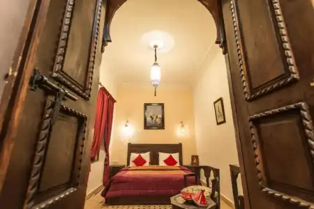 Riad Nasreen - 104