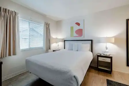WaterWalk Extended Stay by Wyndham Wichita - 43