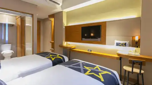 Yellow Star Ambarukmo - 52