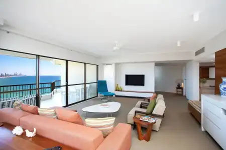 Gemini Court Holiday Apartments - 121