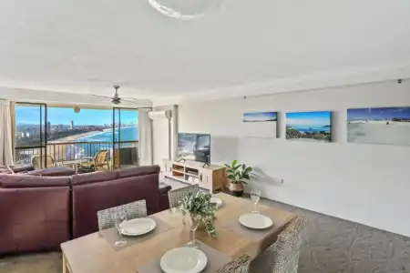 Gemini Court Holiday Apartments - 347