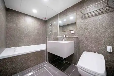 Busan Seomyeon YTT - 33