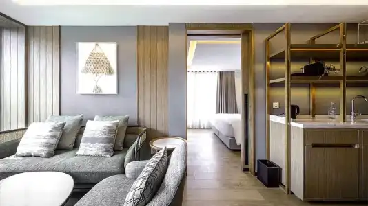 Novotel Suites Bangkok Sukhumvit 34 - 93