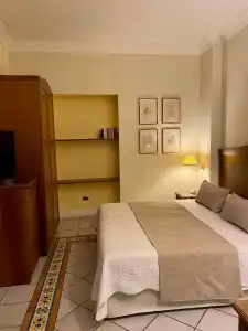 Akropolis - 50