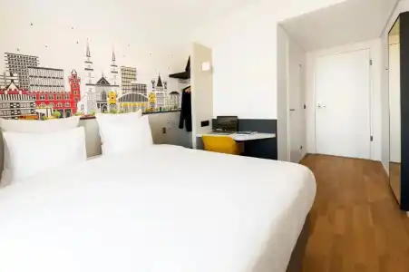 B&B Basel - 29