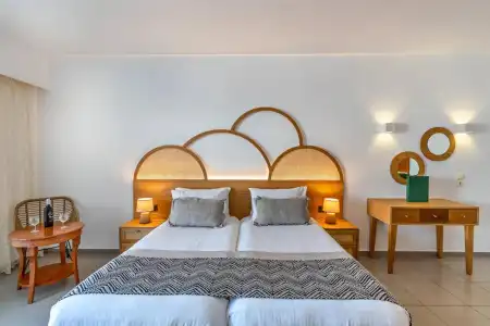 Delfina Boutique - 6