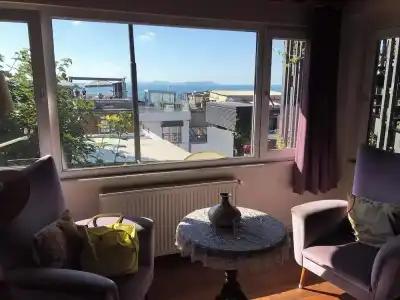 Berk Guesthouse - 'Grandma's House' - 60
